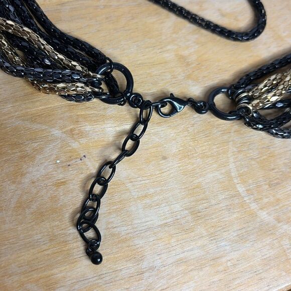 Multistrand statement collar necklace Multi tone metallic chain 18-21” - Picture 5 of 5
